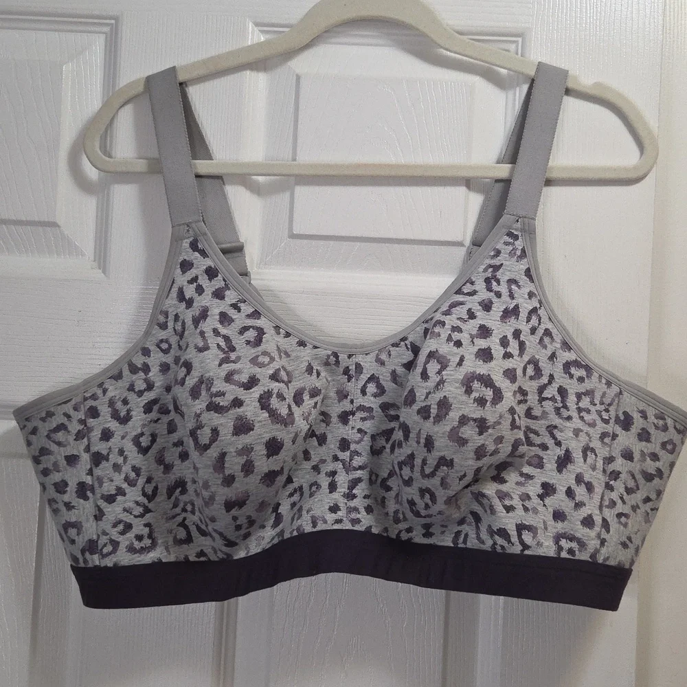 Cacique Lavender Leopard Print Wireless Bra